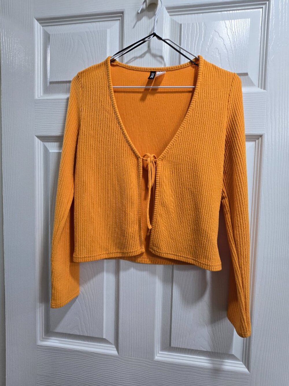 Divided Knit Lightweight Jacket Cardigan Small Tie Long Sleeve